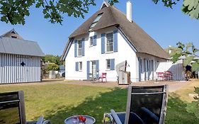 Ferienhaus Haus 150, Kiefernweg 2 A